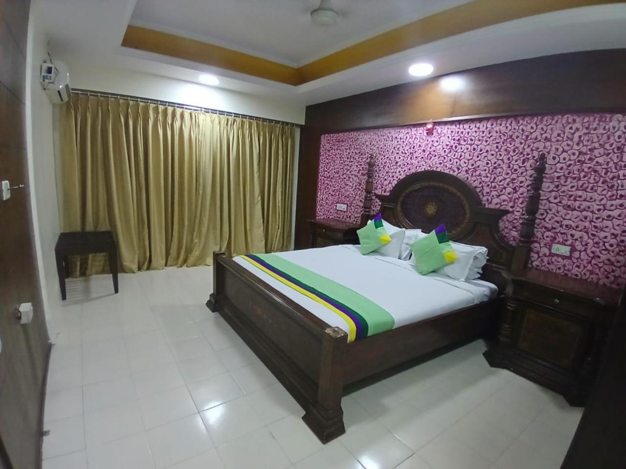 Blossom Rooms Hotel Vashishtha - Free Lunch Or Dinner- Free Breakfast Hyderabad Exterior photo